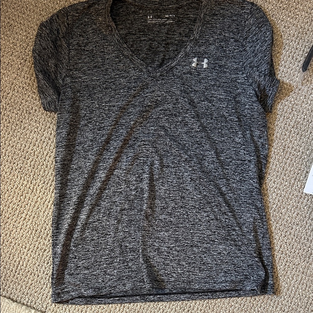 Under Armour Women's Black Heather V-Neck Tee